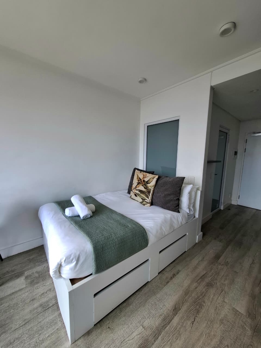 1 Bedroom Property for Sale in Woodstock Western Cape